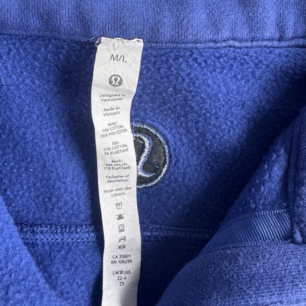 Lululemon Scuba Cropped Half-Zip Funnel Neck in Blue Size M/L - Picture 13 of 13